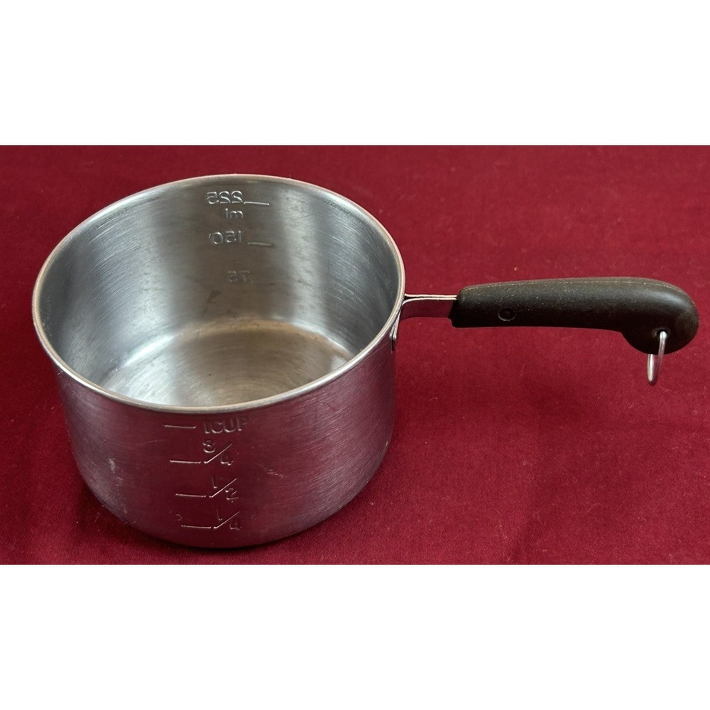 Vintage 1801 Revere Ware 1 Cup/225 ml Measuring Cup Stainless Steel w/Handle EUC
